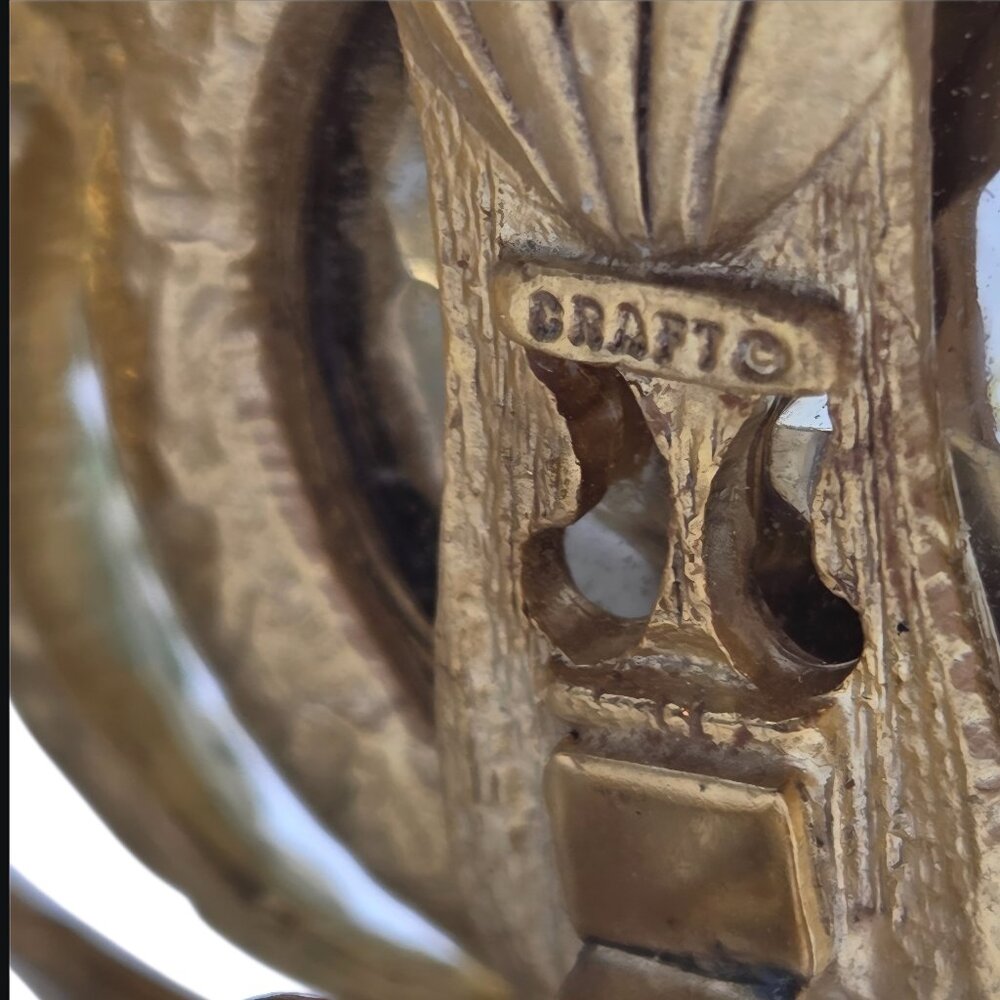 Massive Vintage 1980's CRAFT Gold Aquamarine Glass Crystal Clip-on Earrings - Picture 5 of 6